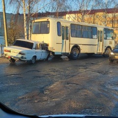 Дмитрий Василевский - Она заходит в дом без стука,сука разлука