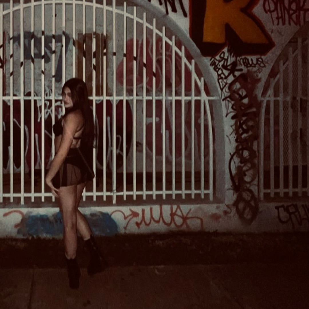 Touch My Body (Radio Mix)
