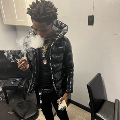 d to the s (bussdowngucii ft Louiez)