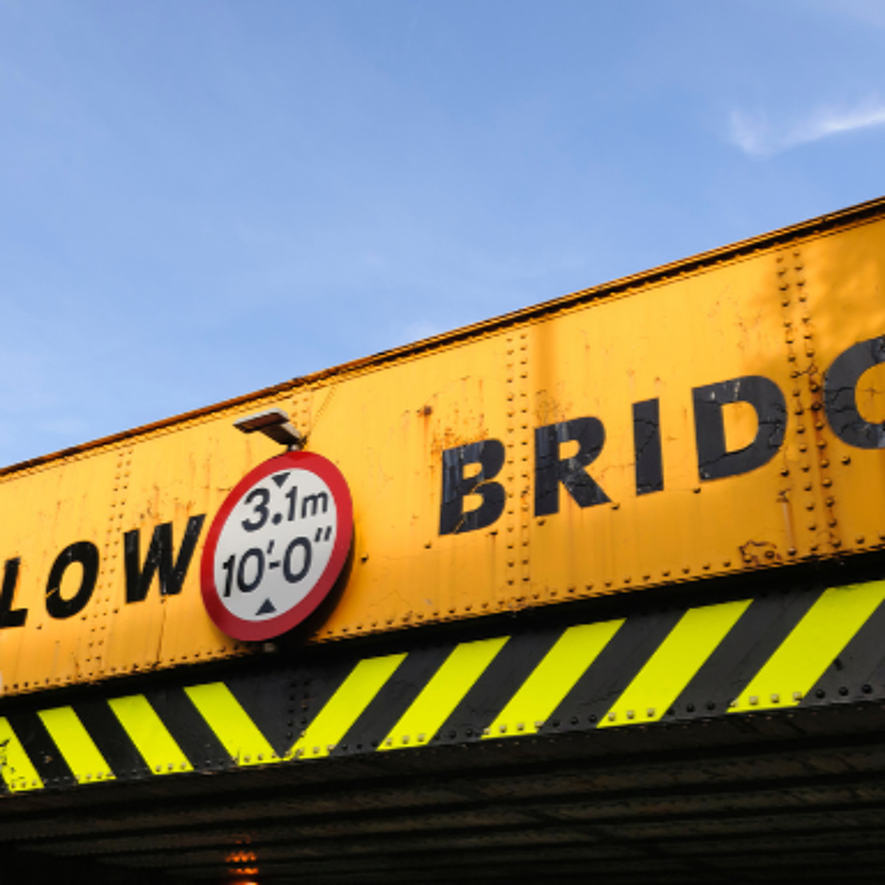 Calls For Better Signage After HGV Gets Stuck At Low Bridge In Cratloe
