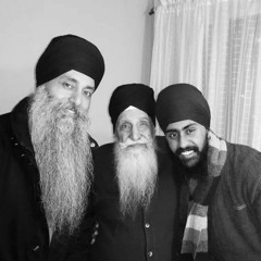 ਕੇਲ ਕਰੇਦੇ ਹੰਝ ਨੋ ਅਚਿੰਤੇ ਬਾਜ ਪਏ ॥ Bhai Dilveer Singh Jee Singapore
