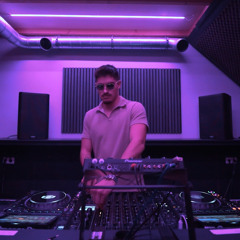 Carlito Selects | Episode 001