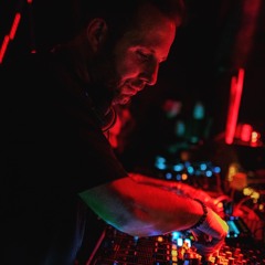 Adrik @Darkroom Rok Lucerne (Harmlos)