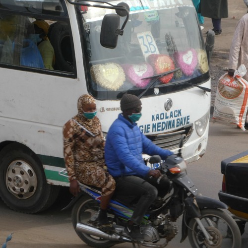 Jakarta on the road ou l’histoire de la petite cylindrée au Sénégal