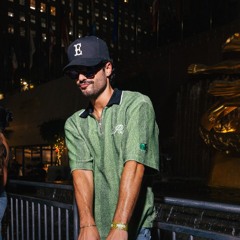 Opening set for Gordo at Rockefeller Center