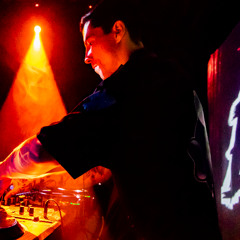 IMAGINE A RIDDIM SET IN WHICH NOT EVERY DROP IS A WALL OF SOUND