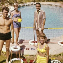 Poolside Euey Dee #10