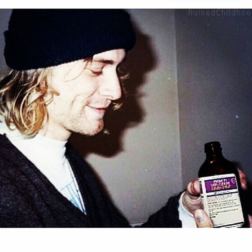 Pain (You Depression) -  AME$leez feat. Mia