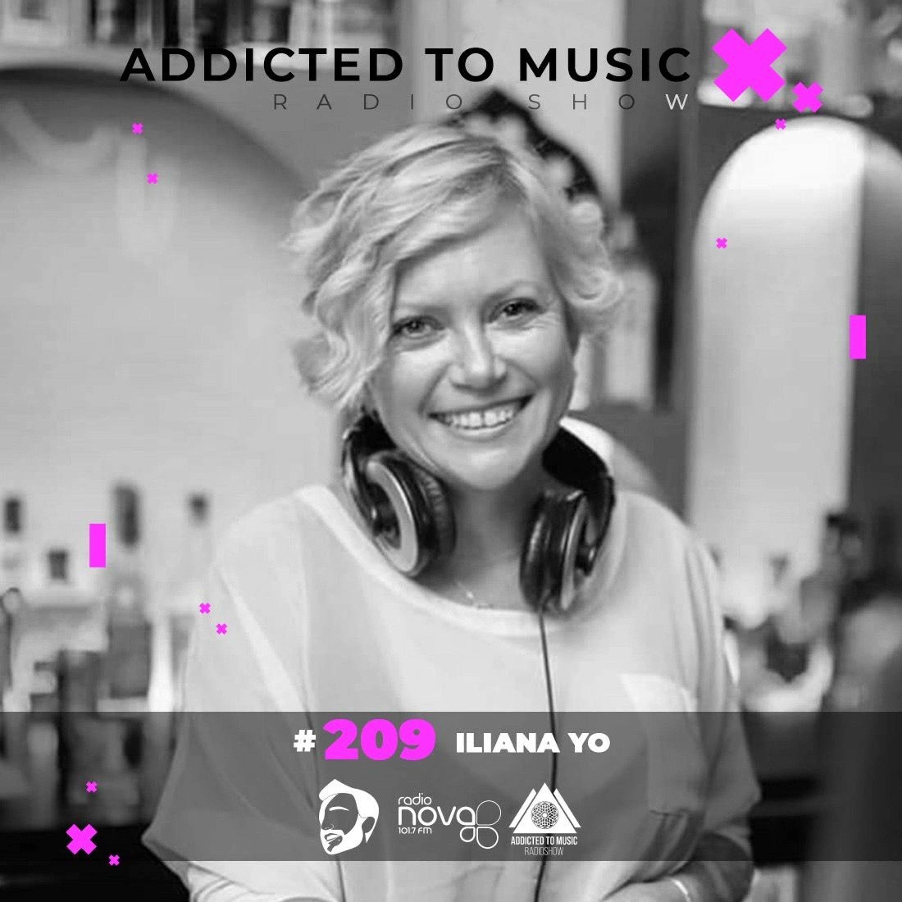Iliana Yo - World Up Radio Show #209 episode artwork