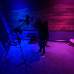 Like Me [p. @hoodrxch6]