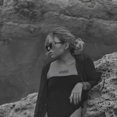 DJ CHRIS - #IINIPARAHNI ( 08 November 2022 ).mp3