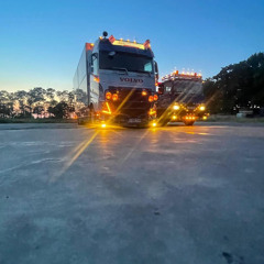 DJ Niels B2B with DJ STAVROS Live @truckmeeting J&B