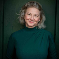 Toni Jordan on greyhounds, gambling and growing up, in her new novel, 'Tenderfoot'