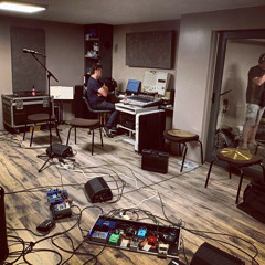 i throw my tv away (demo version)