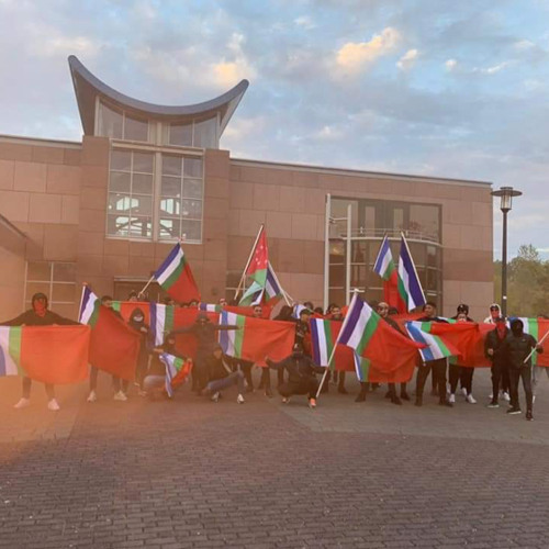 Stream Spot the difference x delirious (onefour x vistoso bosses) by