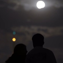 Hoomaan - fekr mikone tanhast فکر میکنه تنهاست. هوومان