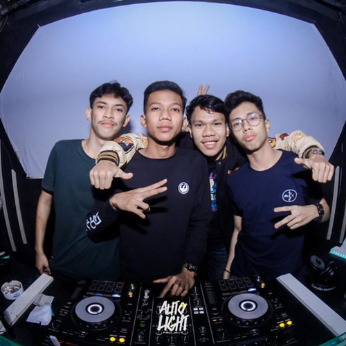 IKYWM ( WM X BAGUS X ANDRE X REZA X YOSEP ) VIP EXPRESS