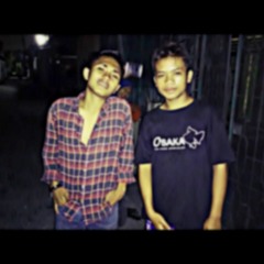 aku takut kw melonte di luar sana