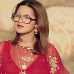 بتخاصمني حبه | عزيزه جلال