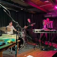 Kafam çok iyiydi (live at Karga)