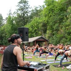 Adventure Yoga - 8/14/25 - Lauren Lewis
