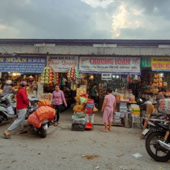 Chợ Phạm Văn Hai_4pm, rao hàng thực phẩm,outdoor_Tp.HCM 2025