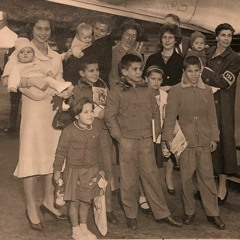 28/11/2021 - Ζητούνται παιδιά από την Ελλάδα. Άγνωστες ιστορίες του Ψυχρού Πολέμου