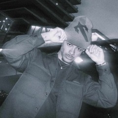 AAMO x YVNNIS - La mer à boire