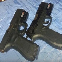 TÊM UMA CLOCK ESPERANDO POR MIM - {DJ 2T Do Escadão}