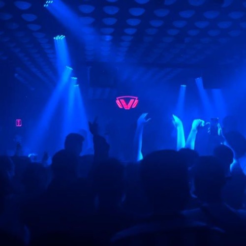 Berti - Technoteca X Yön - Club Vibe Presents Nicolas Vogler