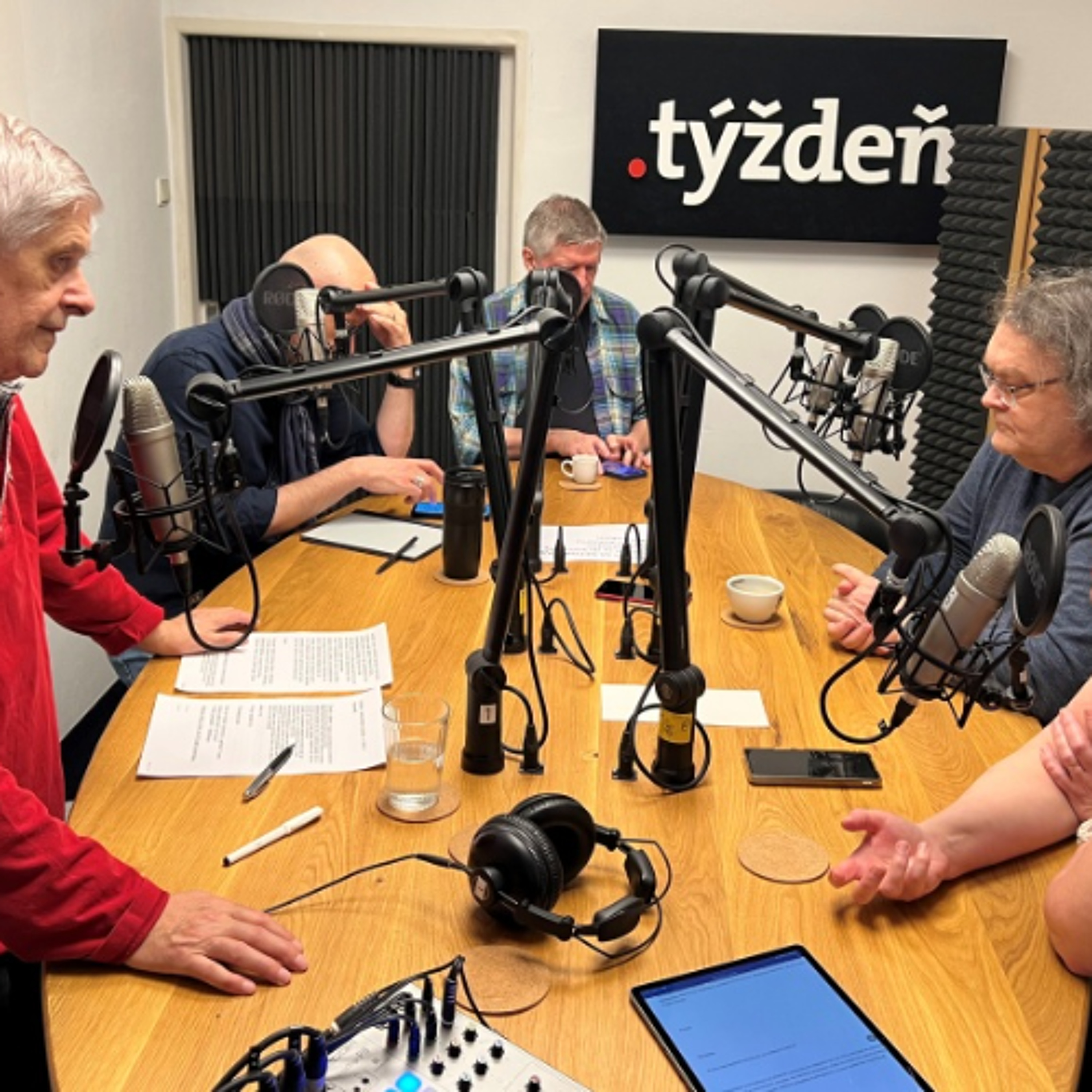 Týždeň s .týždňom: Čo odhalila slintačka a krívačka o charaktere Roberta Fica, a nielen o ňom