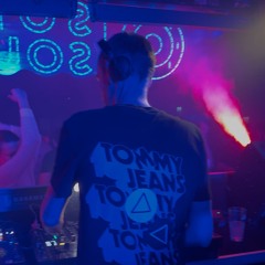 Nico Röhheuser @ SOLID SOUND SHOWCASE Basement 13.12.25