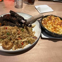 vp litty molly ringwald 💗