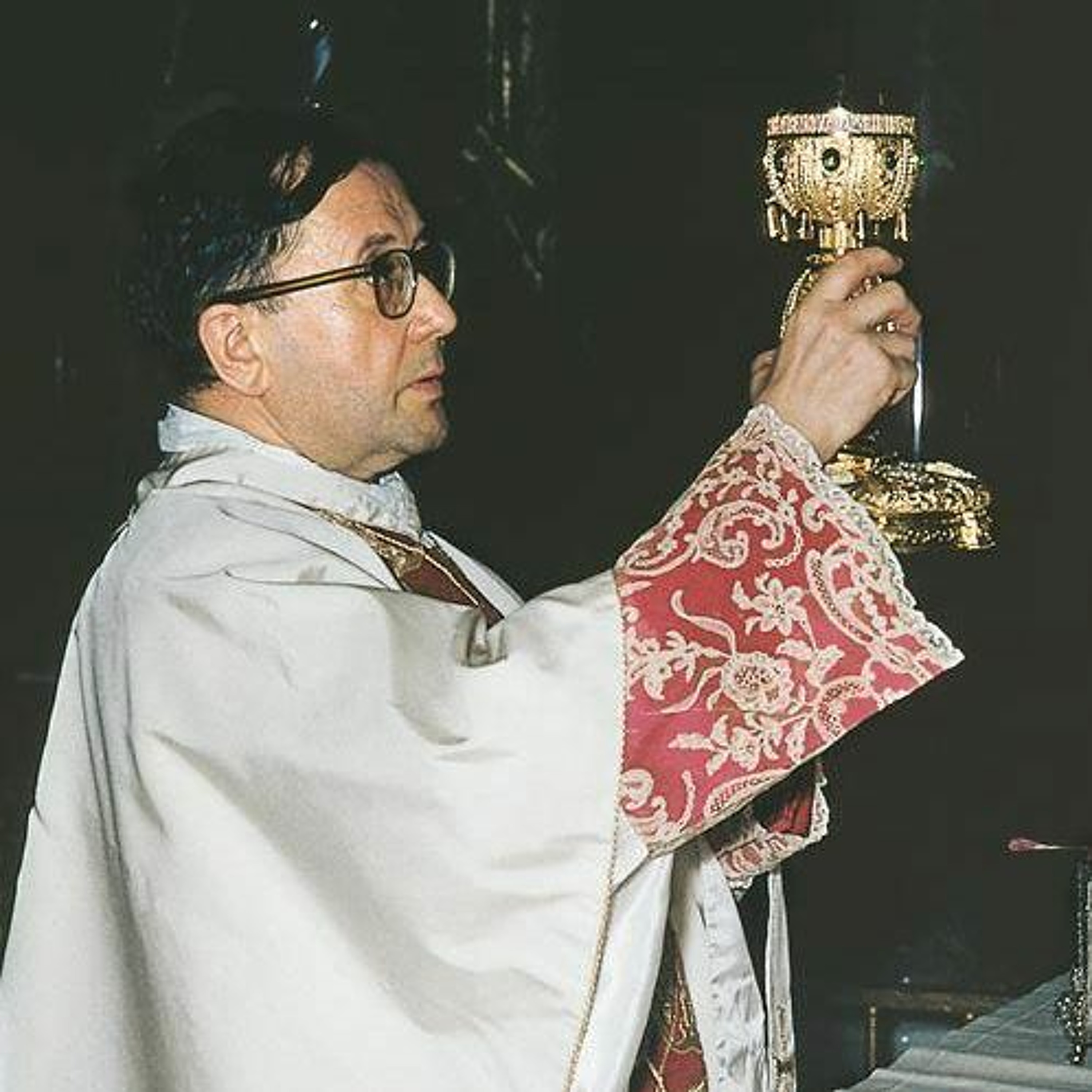 O Amor de Cristo e o Exemplo de São Josemaria 1