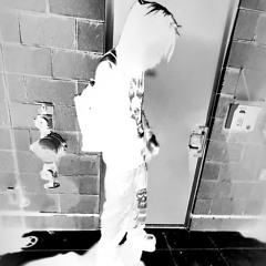 see a bad bitch i go heyo! prod. me