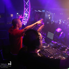 Poulos Vs Tromatyk Live Zénith Pulsamix 2016 "FREE DOWNLOAD"