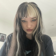 pretty girls walk like this (tiktok edit audio)