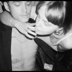 اخذني وياك ما اقدر انا بدونك