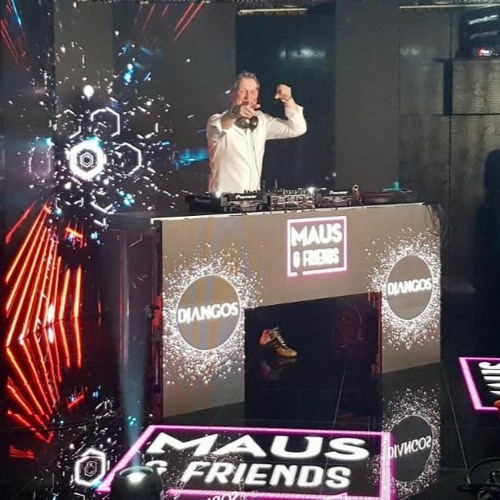 20210402 DJangos Livea@UCQ Maus&Friends