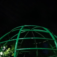Pull Up di Taman Sambil Dengerin Lostrushi dan Hype Williams