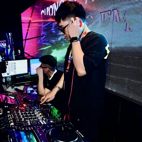 NONSTOP - DUNG NGOI KHONG YEN - DJ KHANG KENDY x THAI CUONG RMX