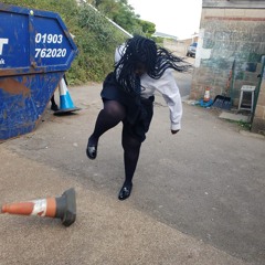 THIS LIL BITCH Venus