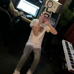 Luh Yarson-Molly Santana (prod.nomadic)