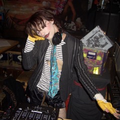DJ FLATCHEST Live (vinyl only & megafon) @Subrosa Dortmund 26.03.2025