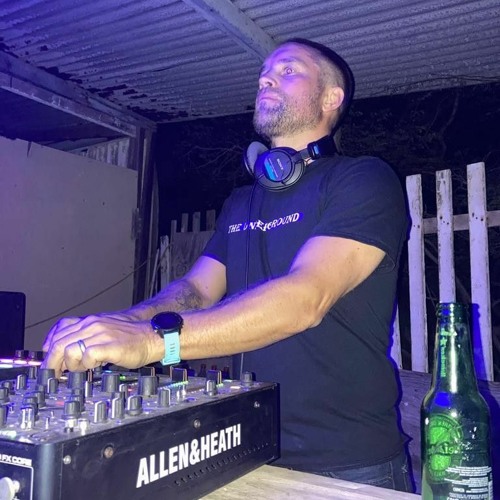 Mike Willer - Deep Blue 18 maart 23.mp3
