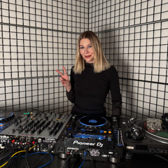 Freak Hours w/ Venus In Foil @ CS Radio - 12/11/2025