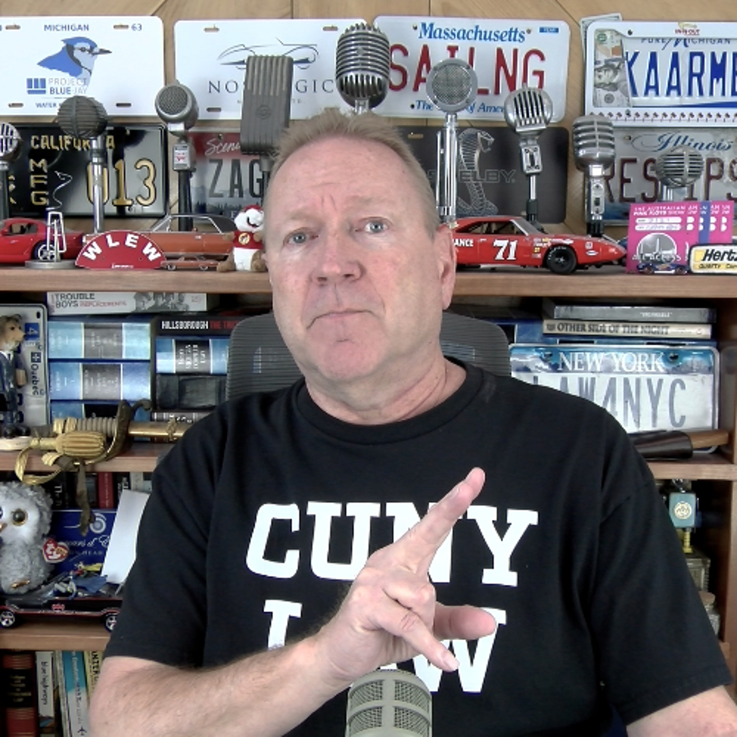 Lawsuit Challenges Restrictions on Casket Sales