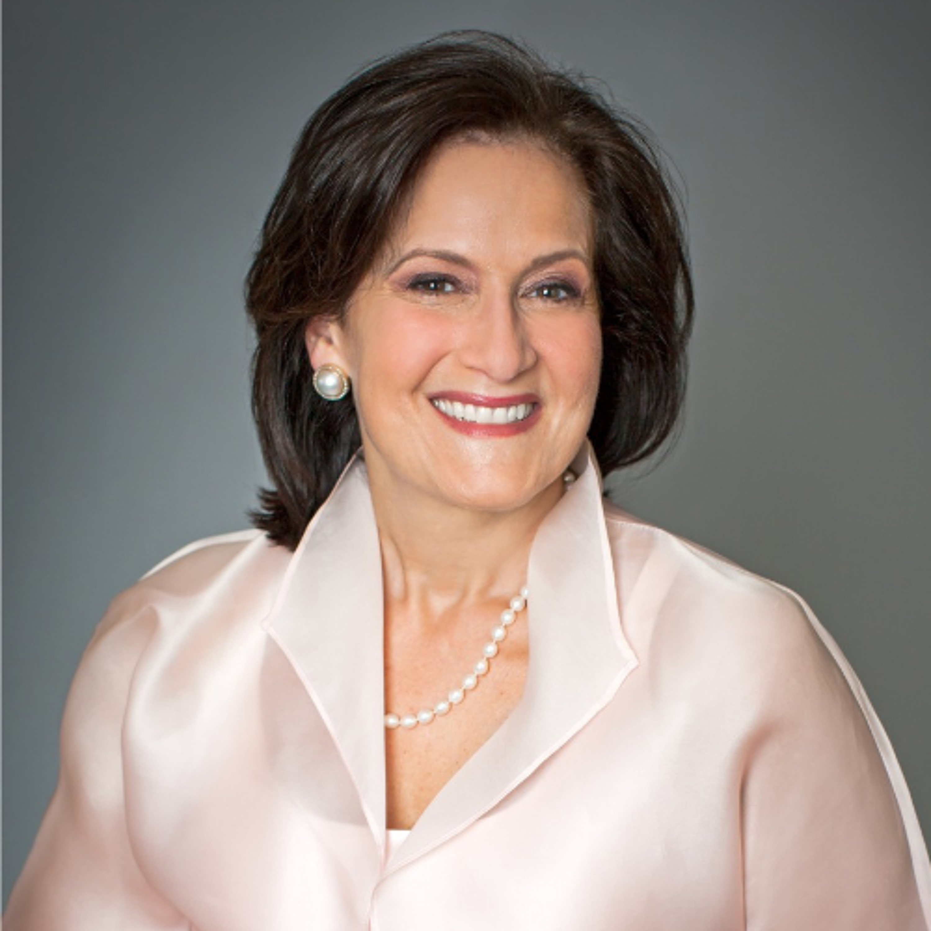 517. Soft Power: Anita McBride Brings First Ladies’ Legacies to the Forefront episode artwork