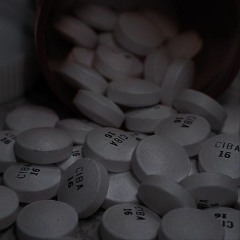 Color Vibes 02 * Heart Medication - Dewie /slowed+reverb/