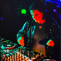 Riya DJ mix - 30 Minutes of Feel Good House Music